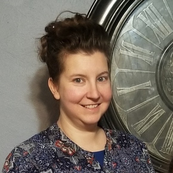 Meet your Posher, Brandy - Picture 1 of 1